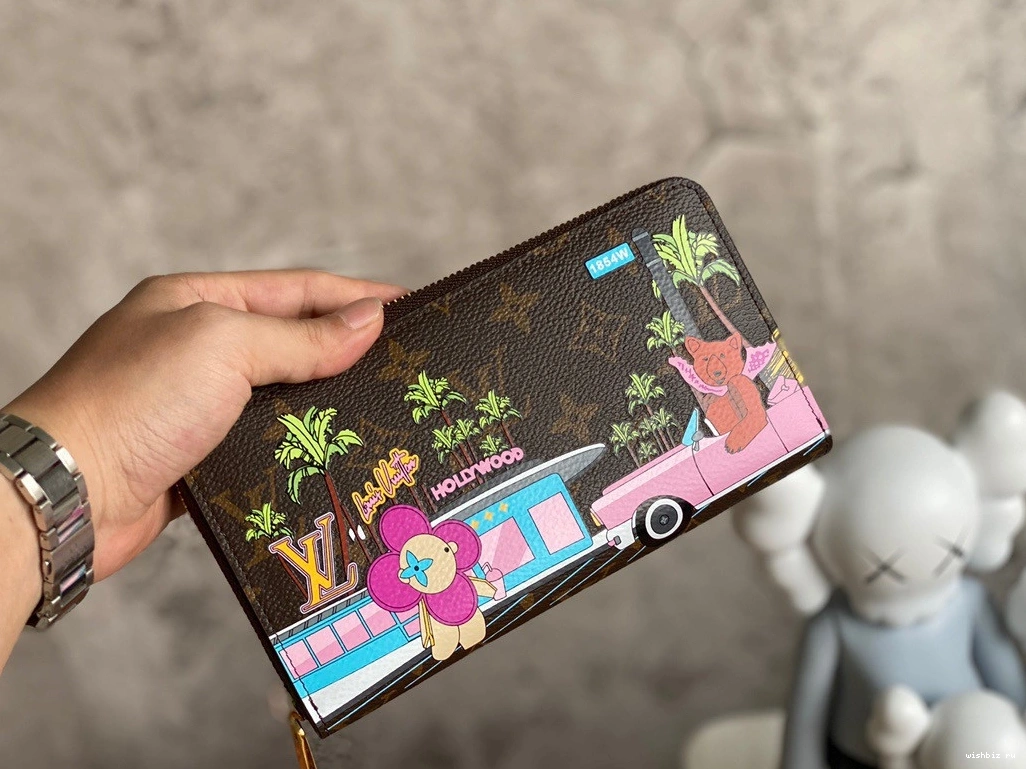 WIS VUITTON WALLET LOUIS ZIPPY 0321